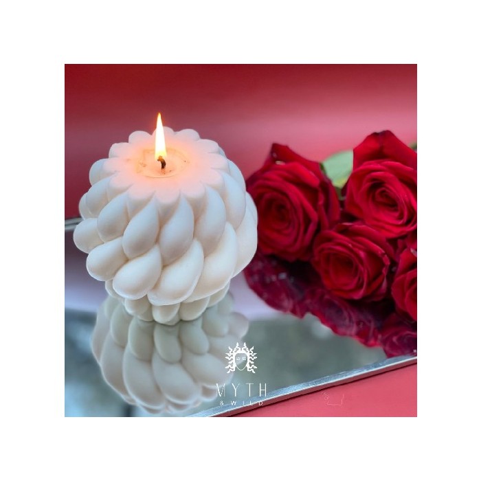 home-decor/candles-home-fragrance/myth-and-wild-forever-sculptural-pillar