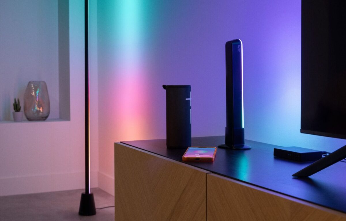 Smart ambient lighting