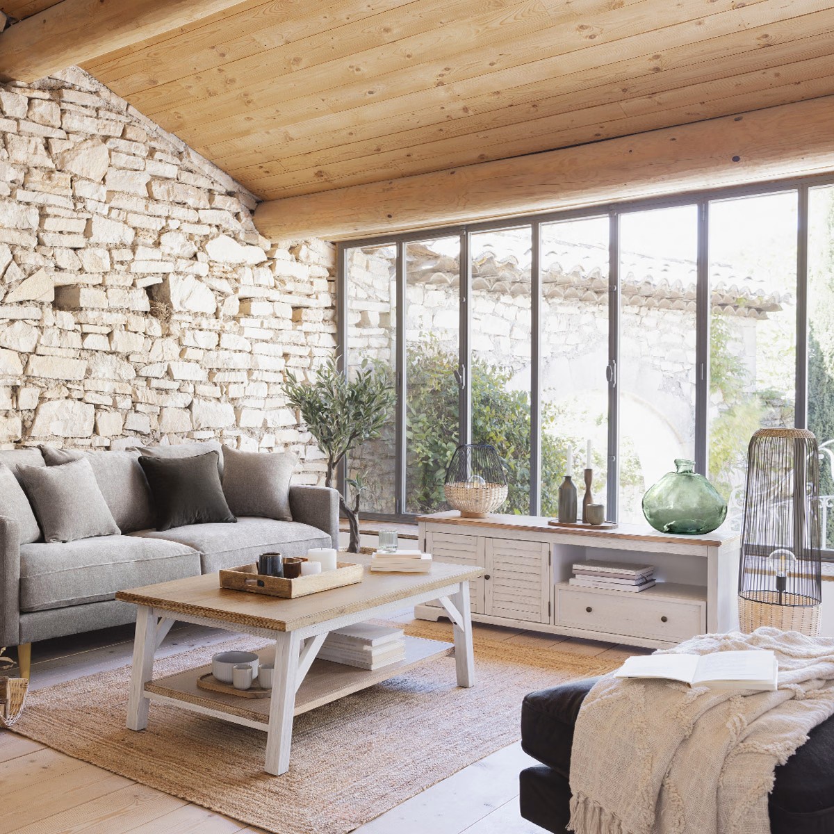 Olbia living room collection