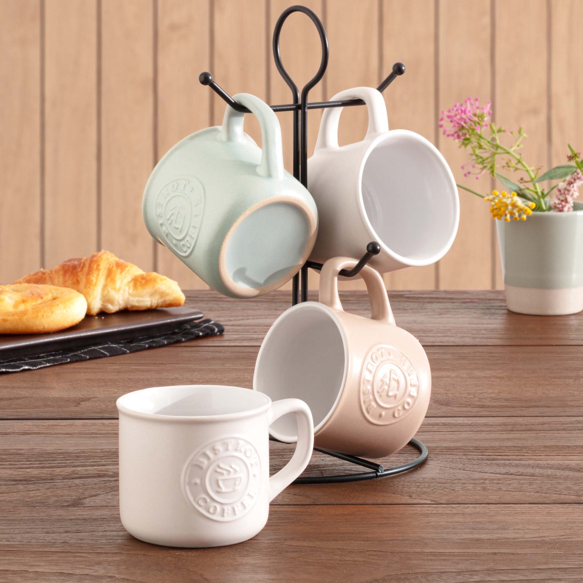 Mugs and cups