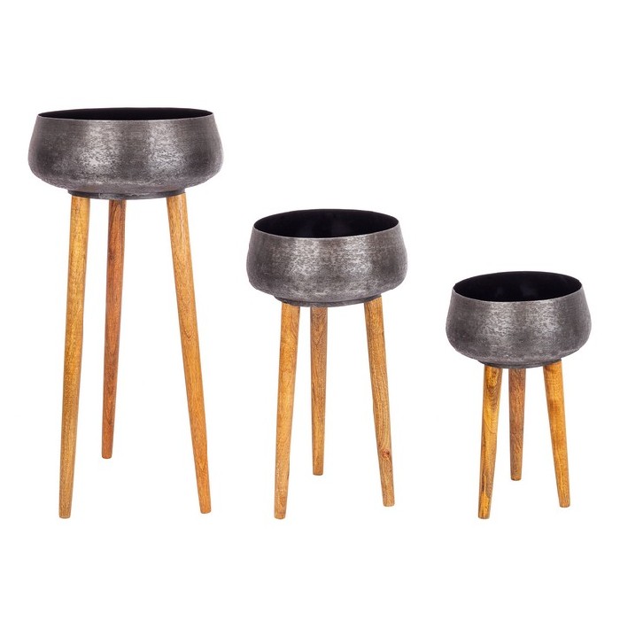 home-decor/indoor-pots-plant-stands/bizzotto-set-of-3-varanasi-tripod-black-vase-holders