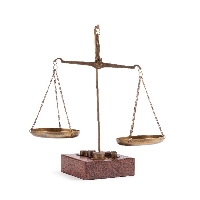 home-decor/decorative-ornaments/adventure-gold-wooden-scale-decoration-–-h225cm