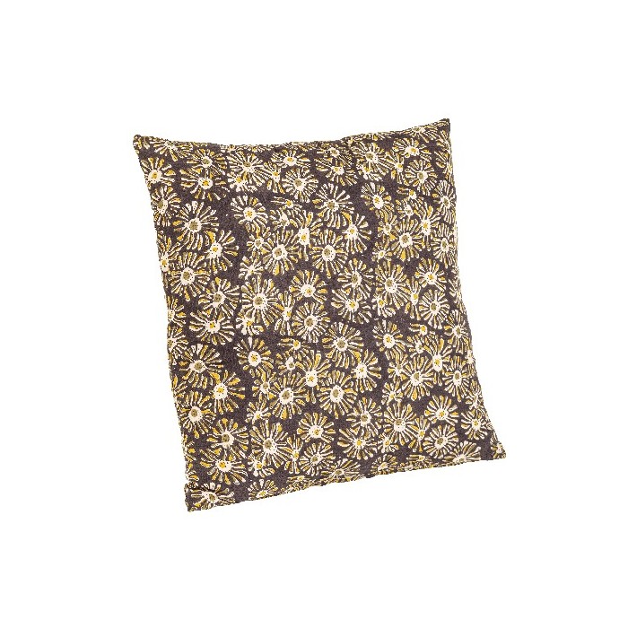 home-textiles/cushions-cushion-covers/bizzotto-calais-black-with-daisy-cushion-45cm-x-45cm
