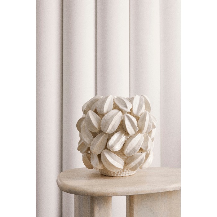home-decor/vases/bizzotto-carambola-white-vase-height-32cm