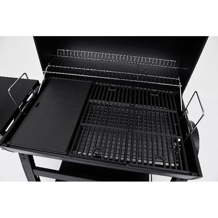 outdoor/charcoal-bbqs-smokers/vlora-charcoal-barbecue-black