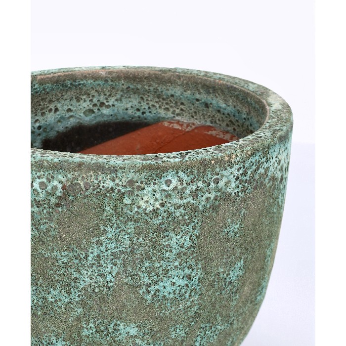 home-decor/indoor-pots-plant-stands/bizzotto-set-of-3-duyen-shaped-green-pots-holders