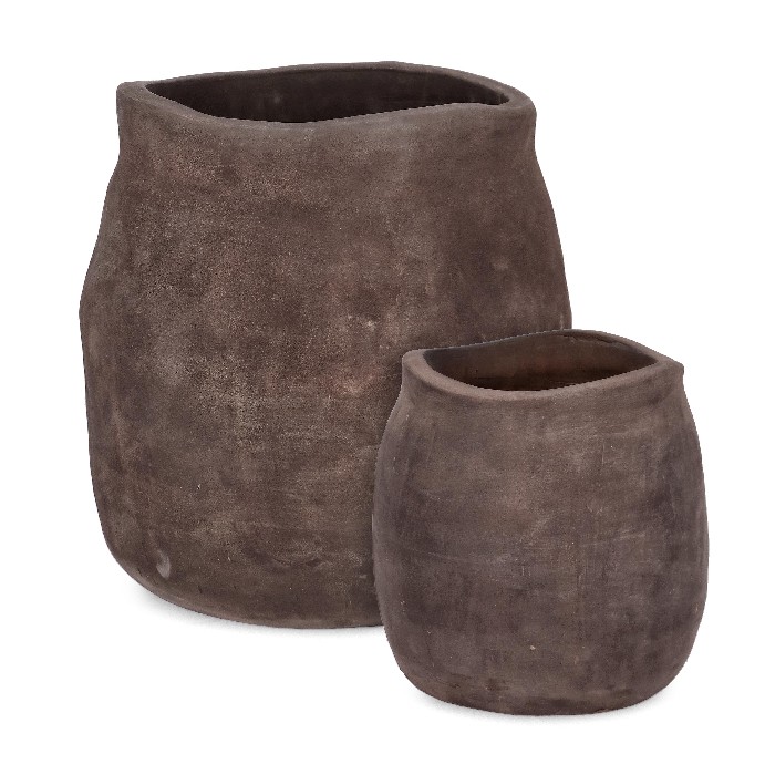 home-decor/vases/bizzotto-set-of-2-minh-shaped-vase-holders-dark-terracotta