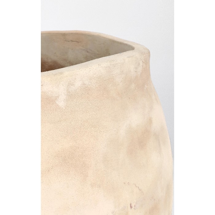 home-decor/vases/bizzotto-set-of-2-minh-shaped-vase-holders-light-terracotta