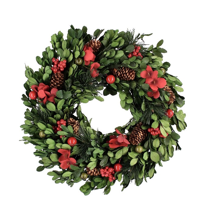 christmas/wreaths/antea-green-wreath-with-berries-–-d30cm