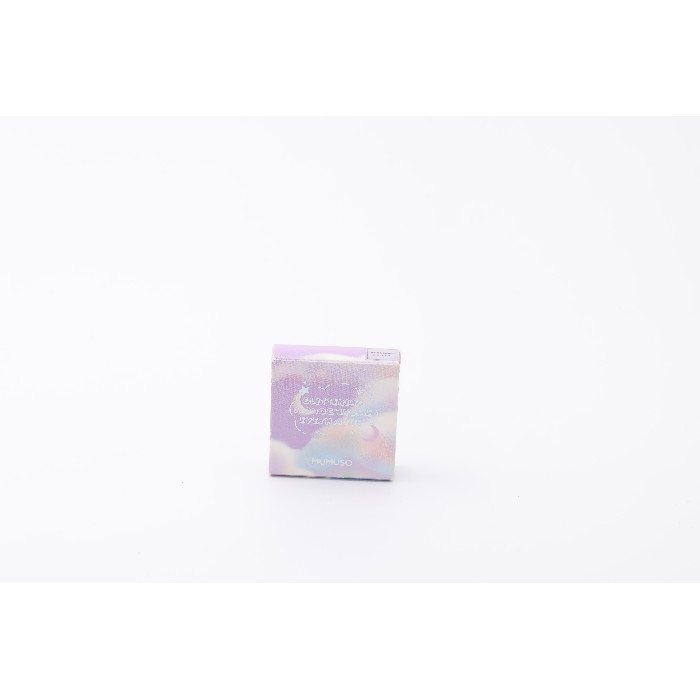 bathrooms/personal-beauty-clean/mumuso-glittering-monochrome-eyeshadow-moonlight
