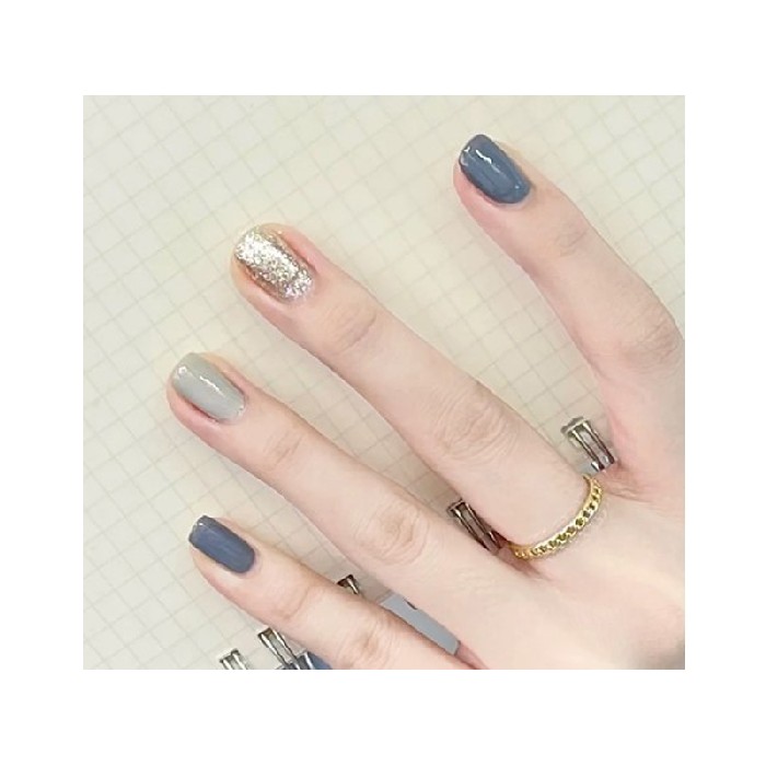 bathrooms/personal-beauty-clean/mumuso-magicfinger-press-on-nails-throbbing-heart