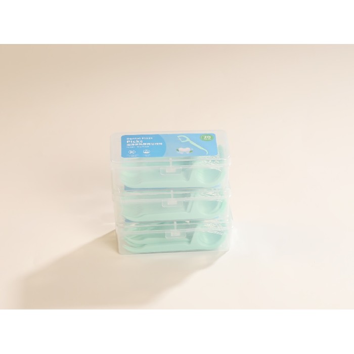 bathrooms/personal-beauty-clean/mumuso-portable-silky-dental-floss-picks