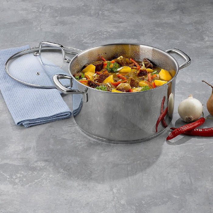 kitchenware/pots-lids-pans/kela-covered-saucepot-flavoria-10176