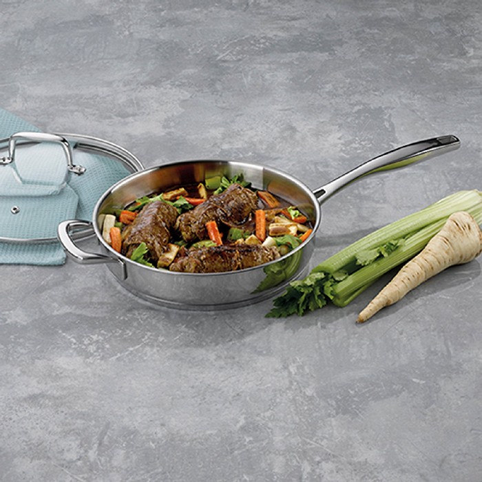 kitchenware/pots-lids-pans/kela-stewing-pan-flavoria