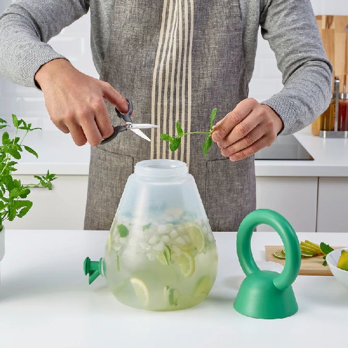 tableware/carafes-jugs-bottles/ikea-sommarflox-dispenser-with-tap-4ltr