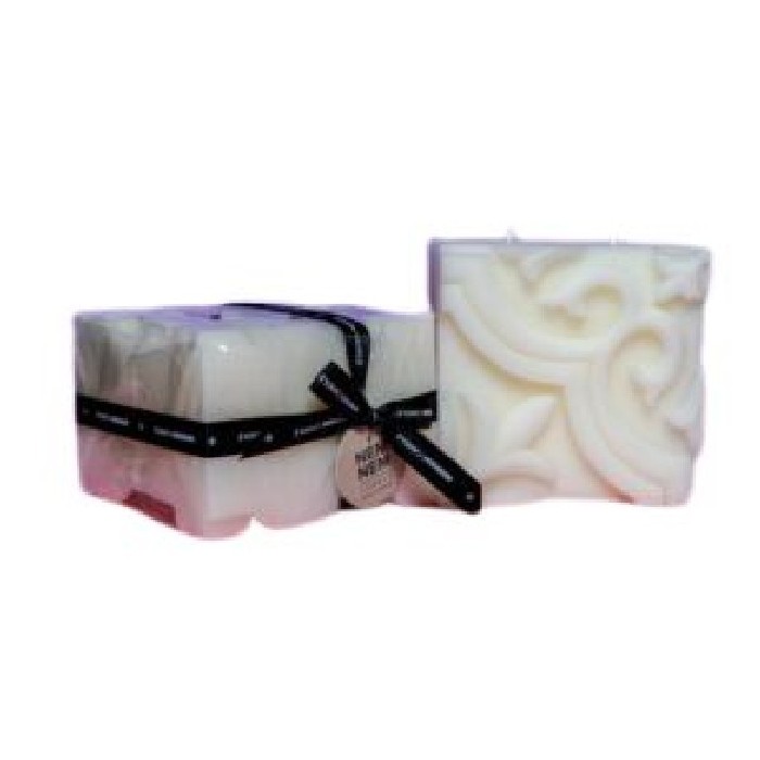 home-decor/candles-home-fragrance/nemnem-candle-full-maltese-tile-square-large