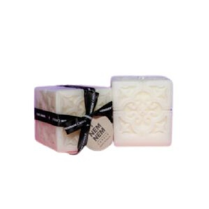 home-decor/candles-home-fragrance/nemnem-candle-maltese-tile-cube-small