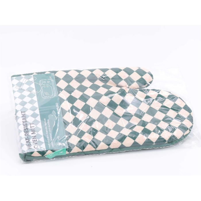 home-textiles/kitchen-textiles/mumuso-heat-resistant-oven-mitt-green