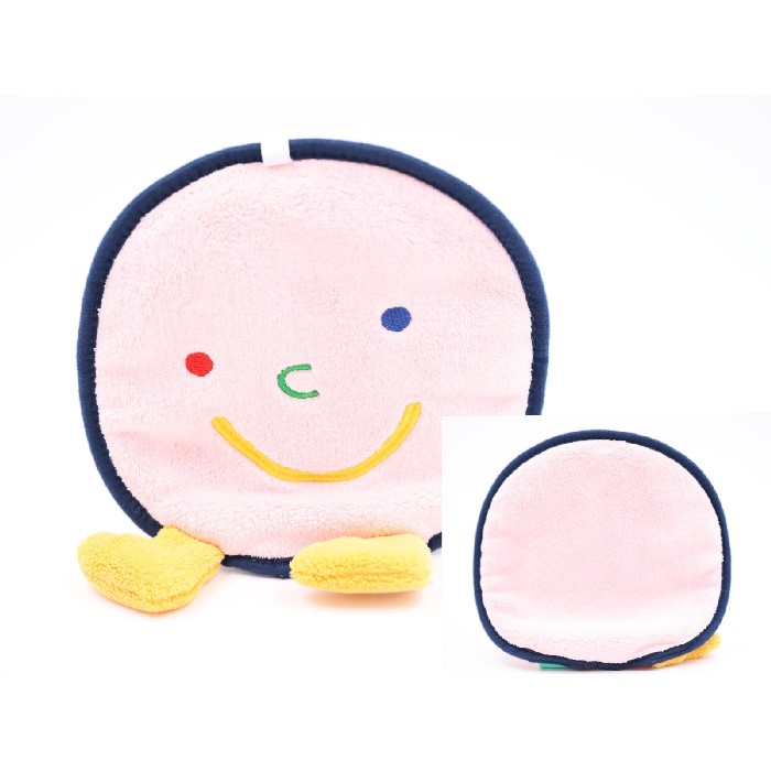 home-textiles/bath-linen-towels/mumuso-smiling-face-hand-towel-pink