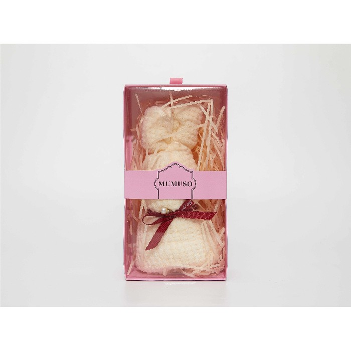 home-textiles/bath-linen-towels/mumuso-cute-rabbit-coral-velvet-face-towel-gift-box-white