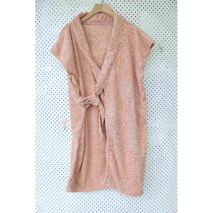 home-textiles/bath-linen-towels/mumuso-long-textured-bathrobe-with-short-sleeves-light-pink