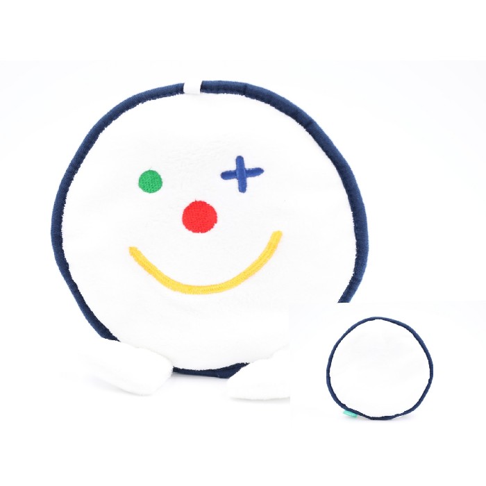 home-textiles/bath-linen-towels/mumuso-smiling-face-hand-towel-white