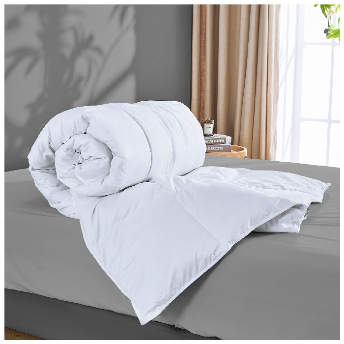 home-textiles/bedspreads-duvets-quilts/gaveno-cavailia-chelsea-duck-feather-quilt-king-white