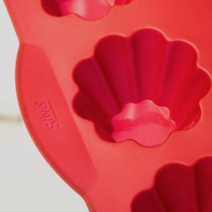 kitchenware/baking-tools-accessories/5five-silicone-mold-x12