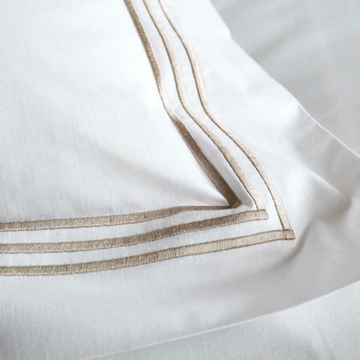 home-textiles/duvet-covers-sets/duvet-set-devore-single-whitelatte