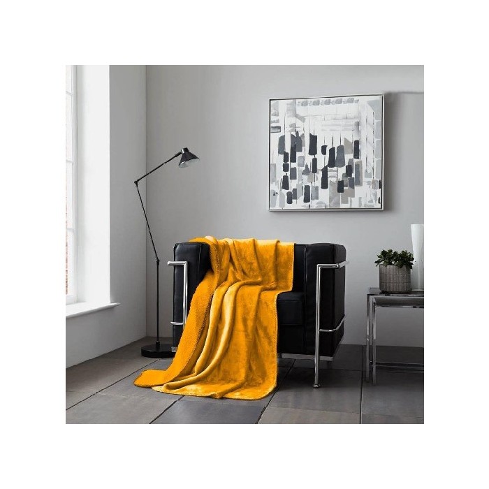 home-textiles/blankets-throws/flannel-sherpa-throw-150x200-ochre