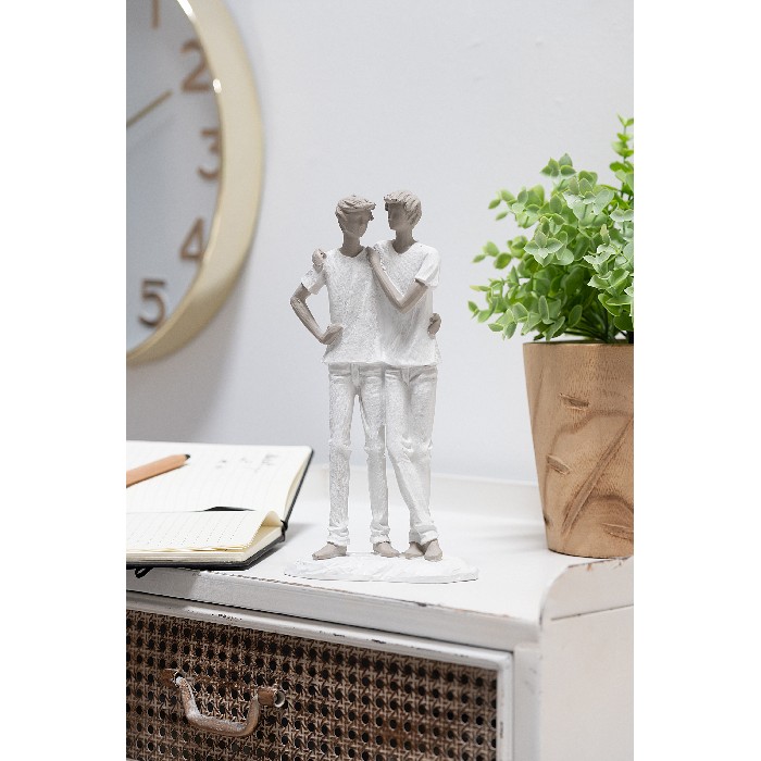 home-decor/decorative-ornaments/couple-boys-polyresin-whitetaupe