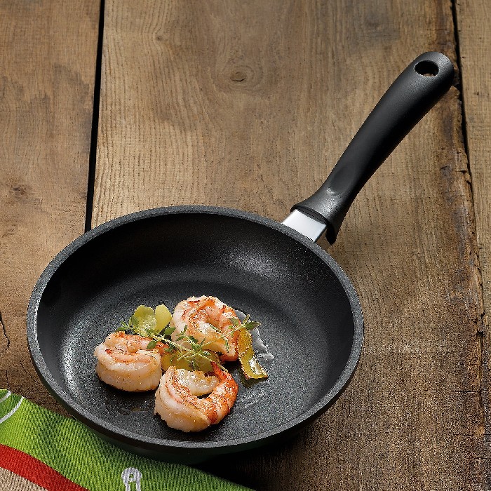 kitchenware/pots-lids-pans/kela-kerros-frying-pan-11561