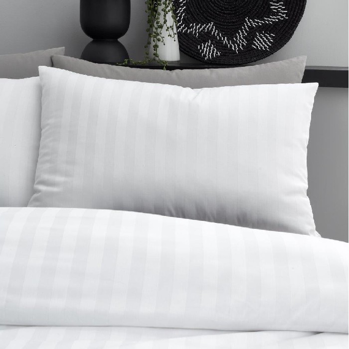 home-textiles/duvet-covers-sets/gaveno-cavailia-200thread-count-satin-stripe-1cm-duvet-cover-king-white