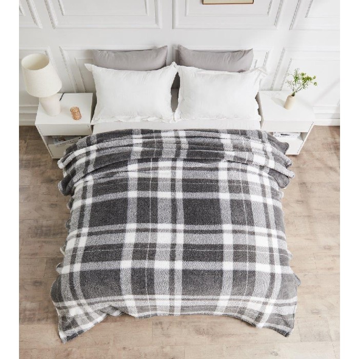 home-textiles/blankets-throws/teddy-throw-windsor-check-single-greycharcoal