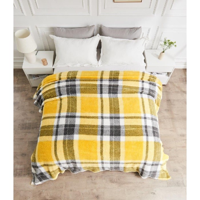 home-textiles/blankets-throws/teddy-throw-windsor-check-double-ochre