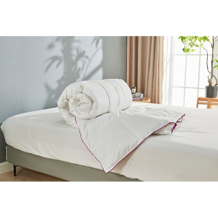 home-textiles/bedspreads-duvets-quilts/gaveno-cavailia-hotel-collection-savile-microfibre-quilt-13-5-tog-king