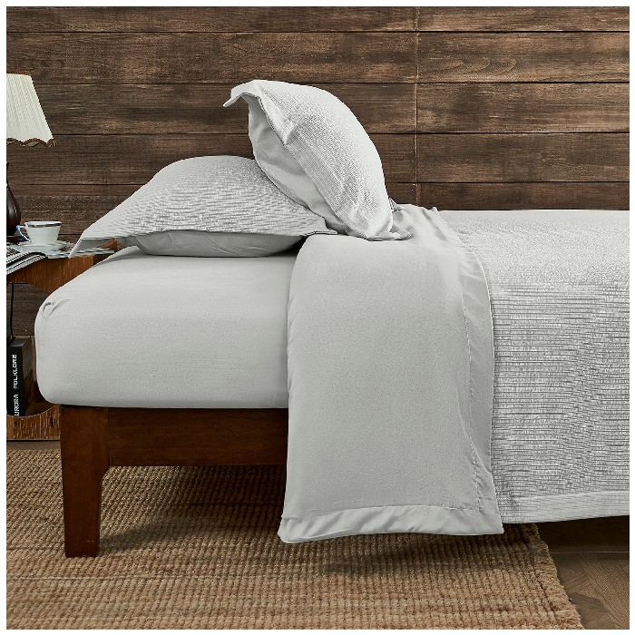 home-textiles/duvet-covers-sets/gaveno-cavailia-newry-microfiber-contemporary-duvet-set-king-light-grey