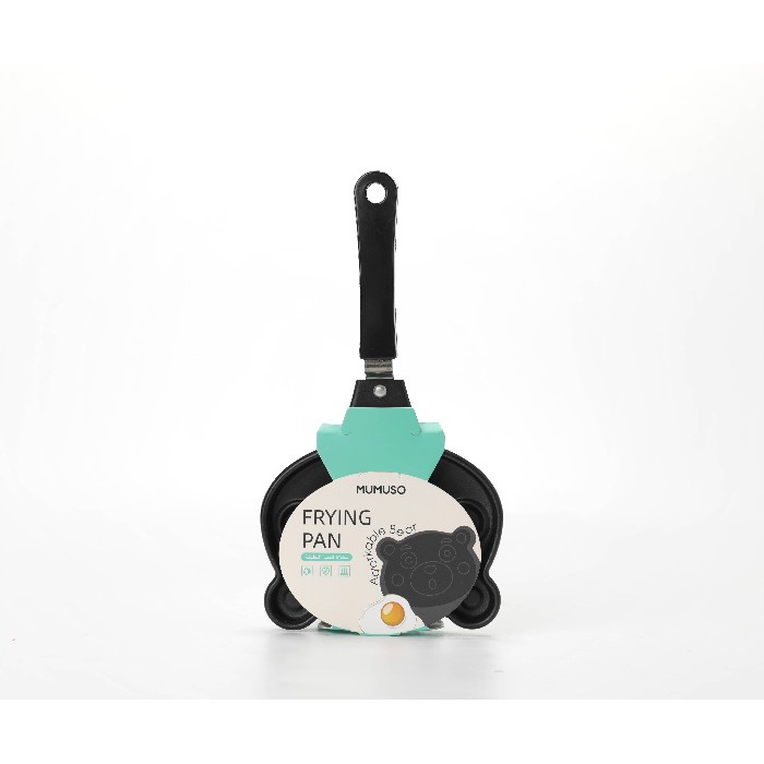 kitchenware/pots-lids-pans/mumuso-adorkable-bear-frying-pan