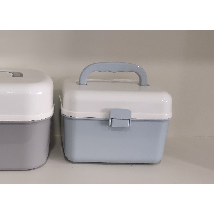 household-goods/storage-baskets-boxes/mumuso-multifunctional-medical-storage-box-s