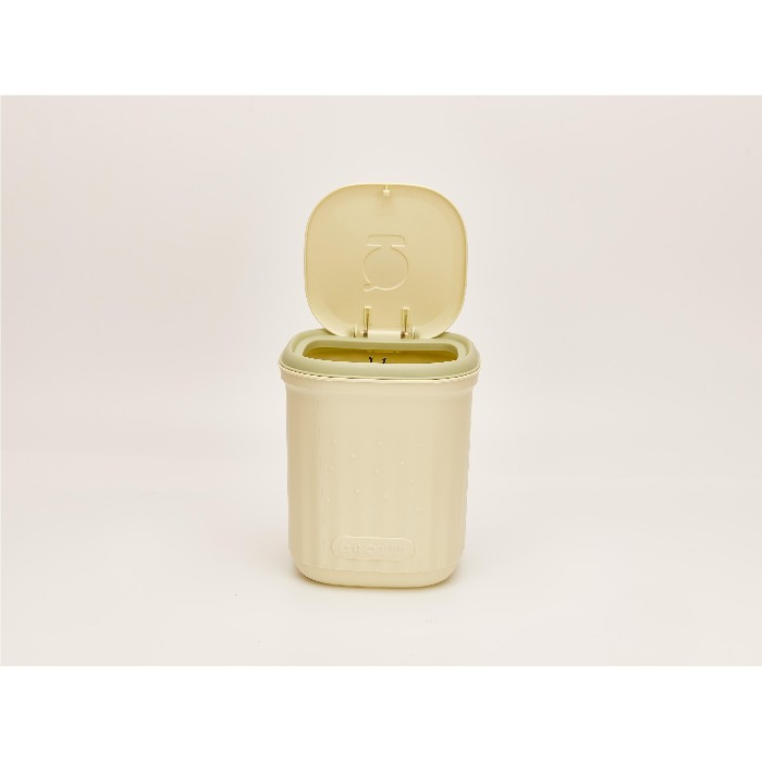 household-goods/bins-liners/mumuso-cactus-desktop-trash-can-light-green