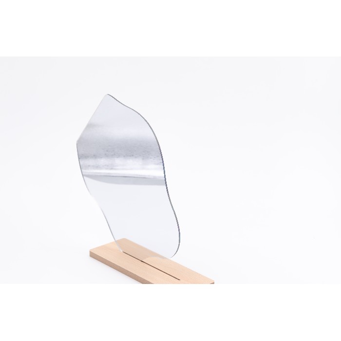 bathrooms/bathroom-mirrors/mumuso-cloud-shaped-makeup-mirror