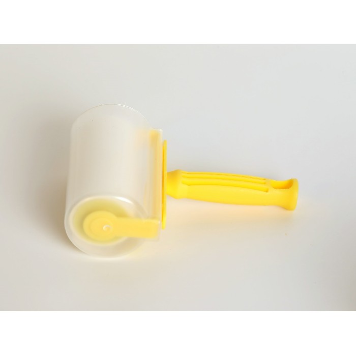 household-goods/cleaning/mumuso-t-shaped-lint-roller-yellow