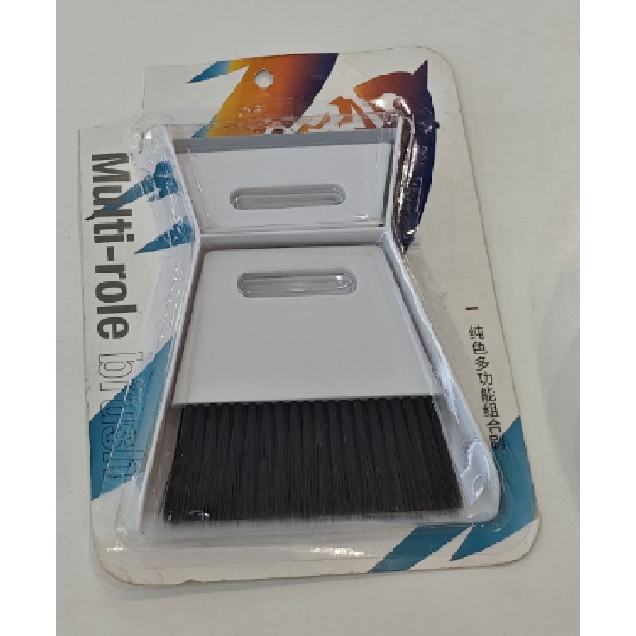 household-goods/cleaning/mumuso-multifunctional-countertop-brush-with-squeegee