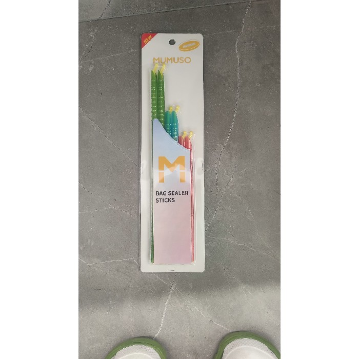 kids-and-stationery/stationery/mumuso-bag-sealer-sticks