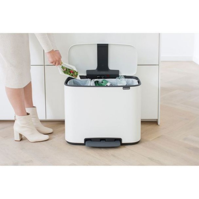 household-goods/bins-liners/brabantia-bo-pedal-bin-1123-litre-white