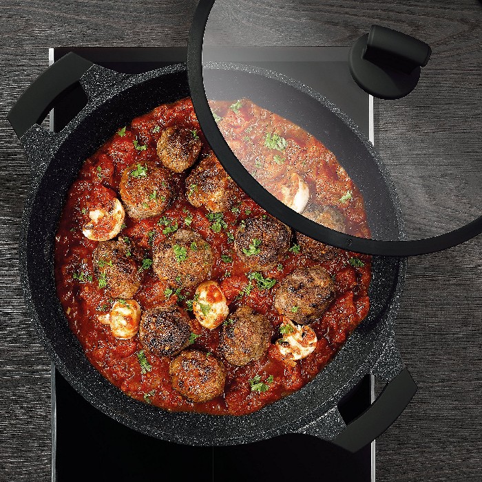 kitchenware/pots-lids-pans/kela-serving-pan-stella-nova