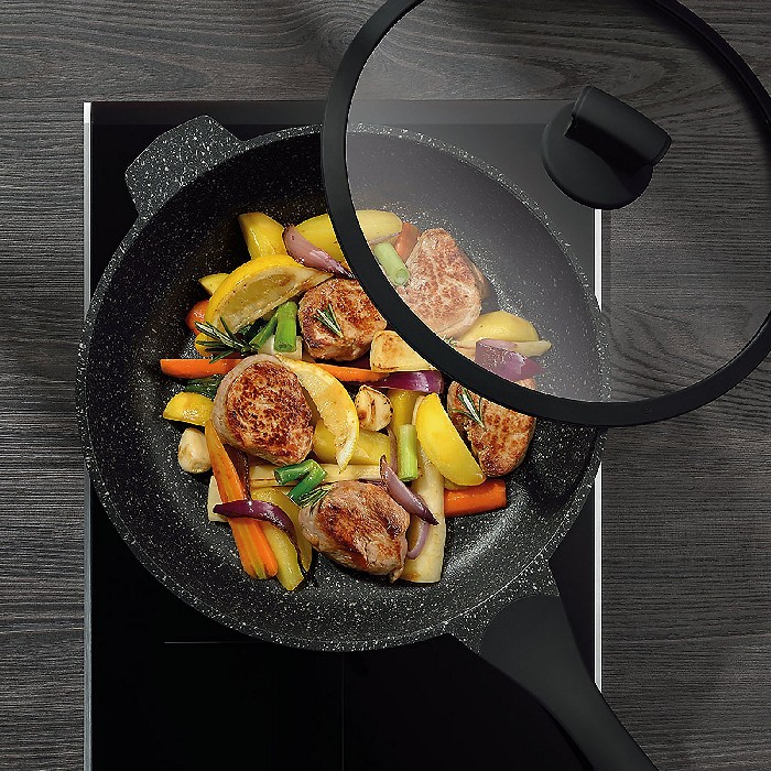 kitchenware/pots-lids-pans/kela-stewing-pan-stella-nova