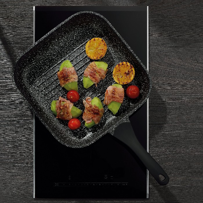 kitchenware/pots-lids-pans/kela-square-griddle-pan-stella-nova
