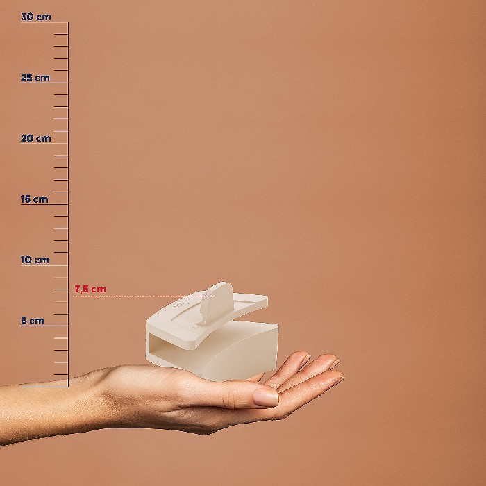 home-textiles/kitchen-textiles/kela-silicone-handle-protector-cali-beige-12871