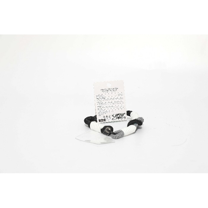 electronics/mobile-phone-accessories/mumuso-brightly-colored-knotted-cellphone-wrist-strap
